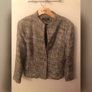 JonesWear Size 16  Knit Blazer